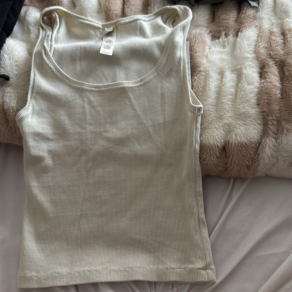 SKIMS Cream Ribbed Bra - Picture 5 of 5